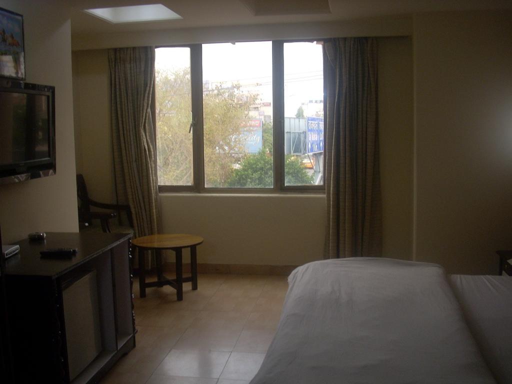 Hotel Ganga Ratan Agra  Szoba fotó