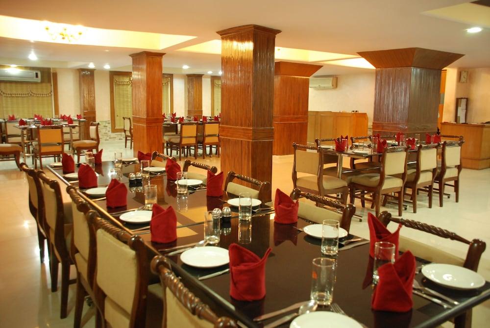 Hotel Ganga Ratan Agra  Kültér fotó