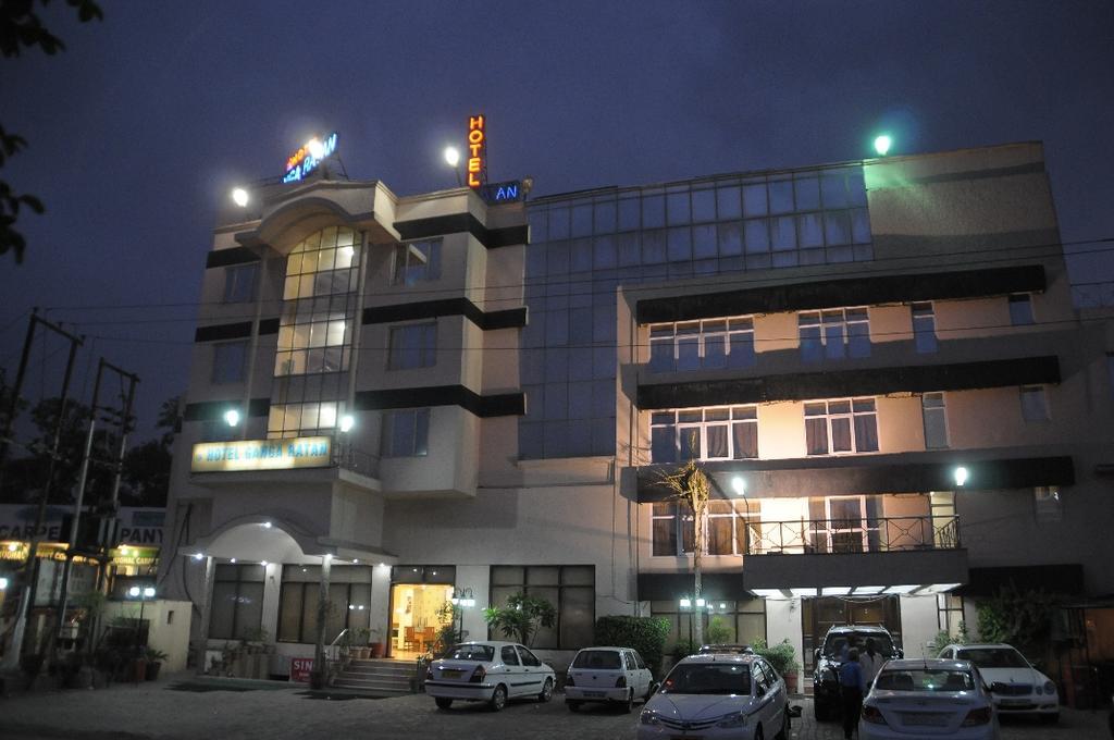 Hotel Ganga Ratan Agra  Kültér fotó