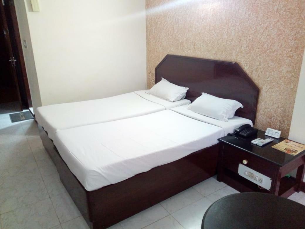 Hotel Ganga Ratan Agra  Kültér fotó